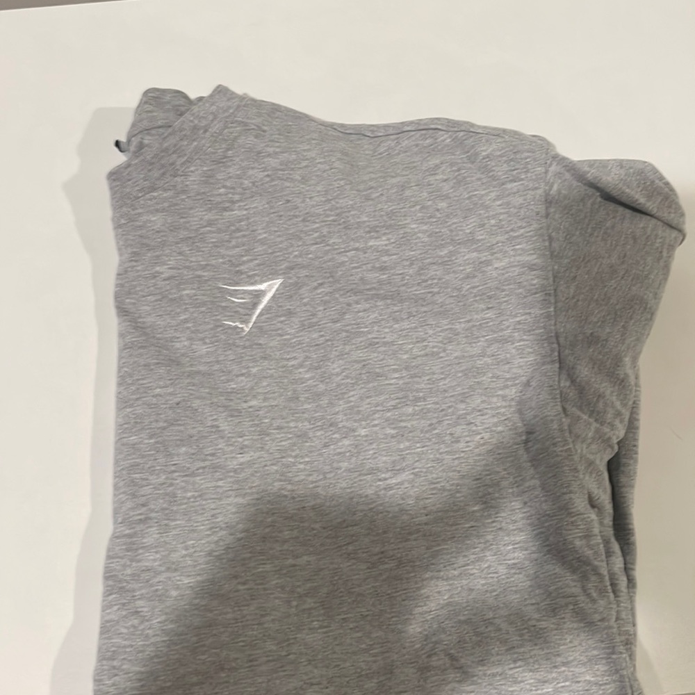 Gym Shark training over sized shirt
